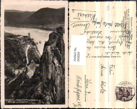 243029,Dürnstein Totale m. d. Felsengebilde Wächter von Dürnstein