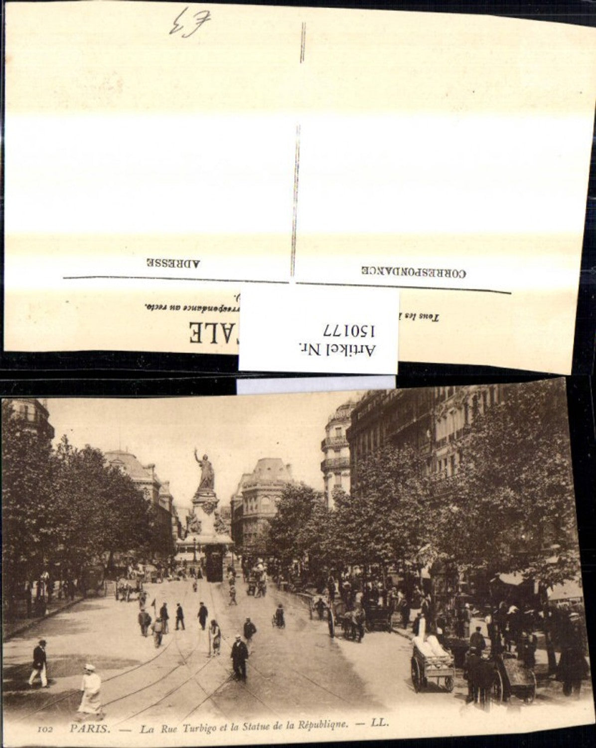 150177,Paris Le Rue Turbigo et la Statue de la Republique