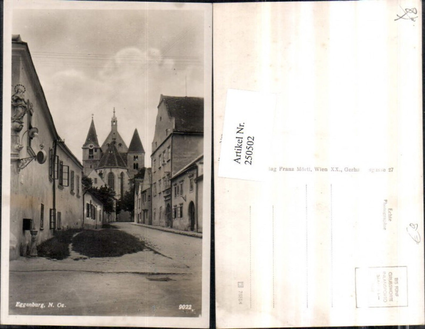 250502,Eggenburg Straßenansicht Kirche