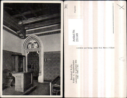 251149,Berndorf Volks- und Hauptschule Lehrzimmer im gotischen Stile