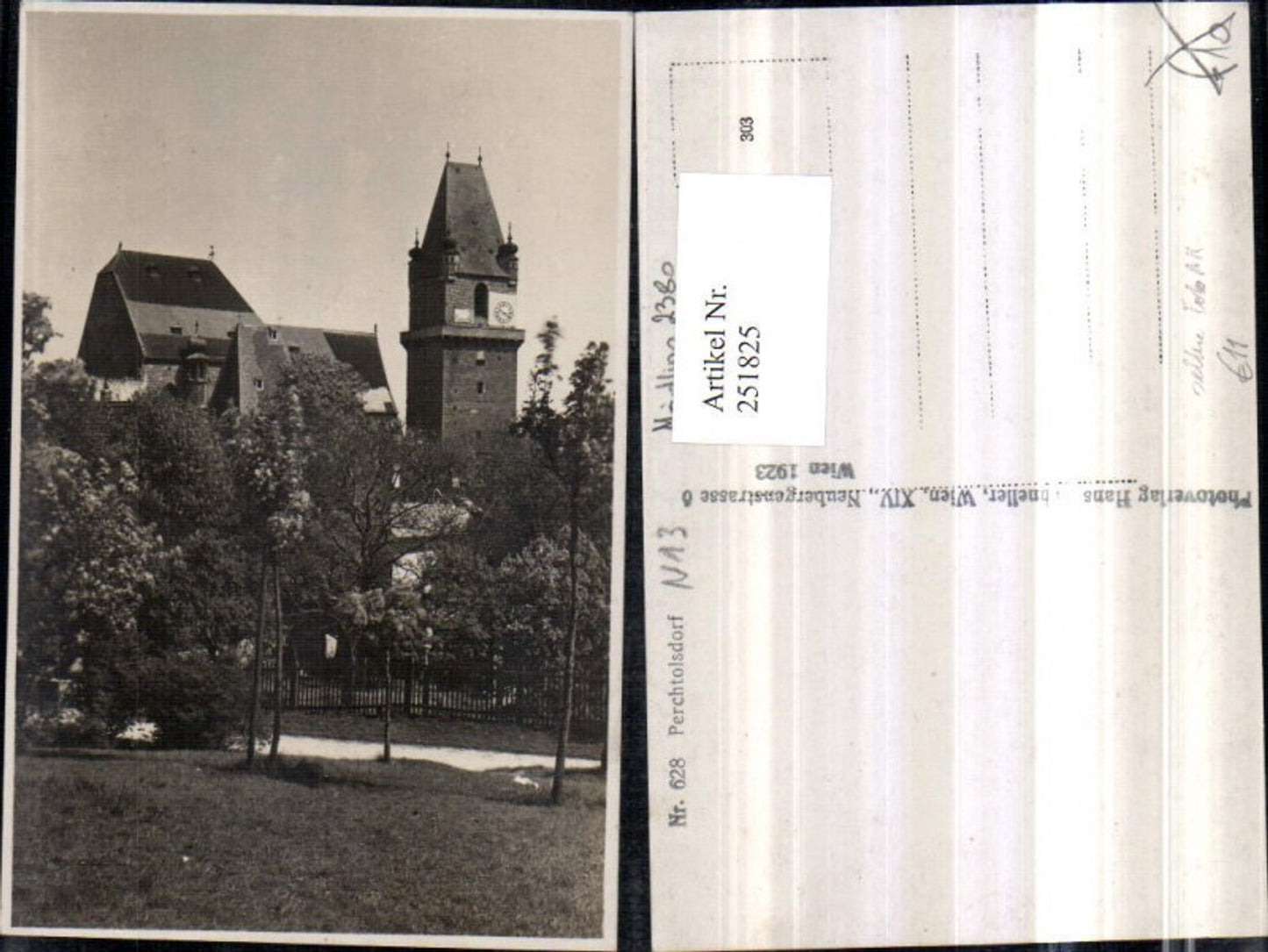 251825,Seltene Foto AK Perchtoldsdorf Kirche Turm