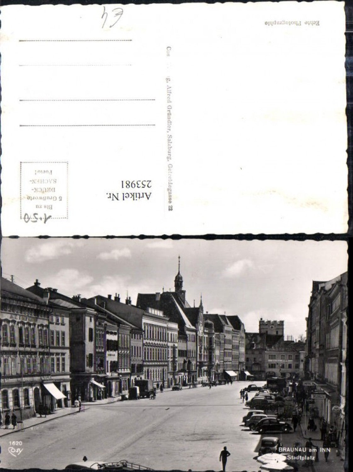 253981,Braunau am Inn Stadtplatz Straßenansicht Oldtimer Geschäfte Rathaus pub Cosy 1620
