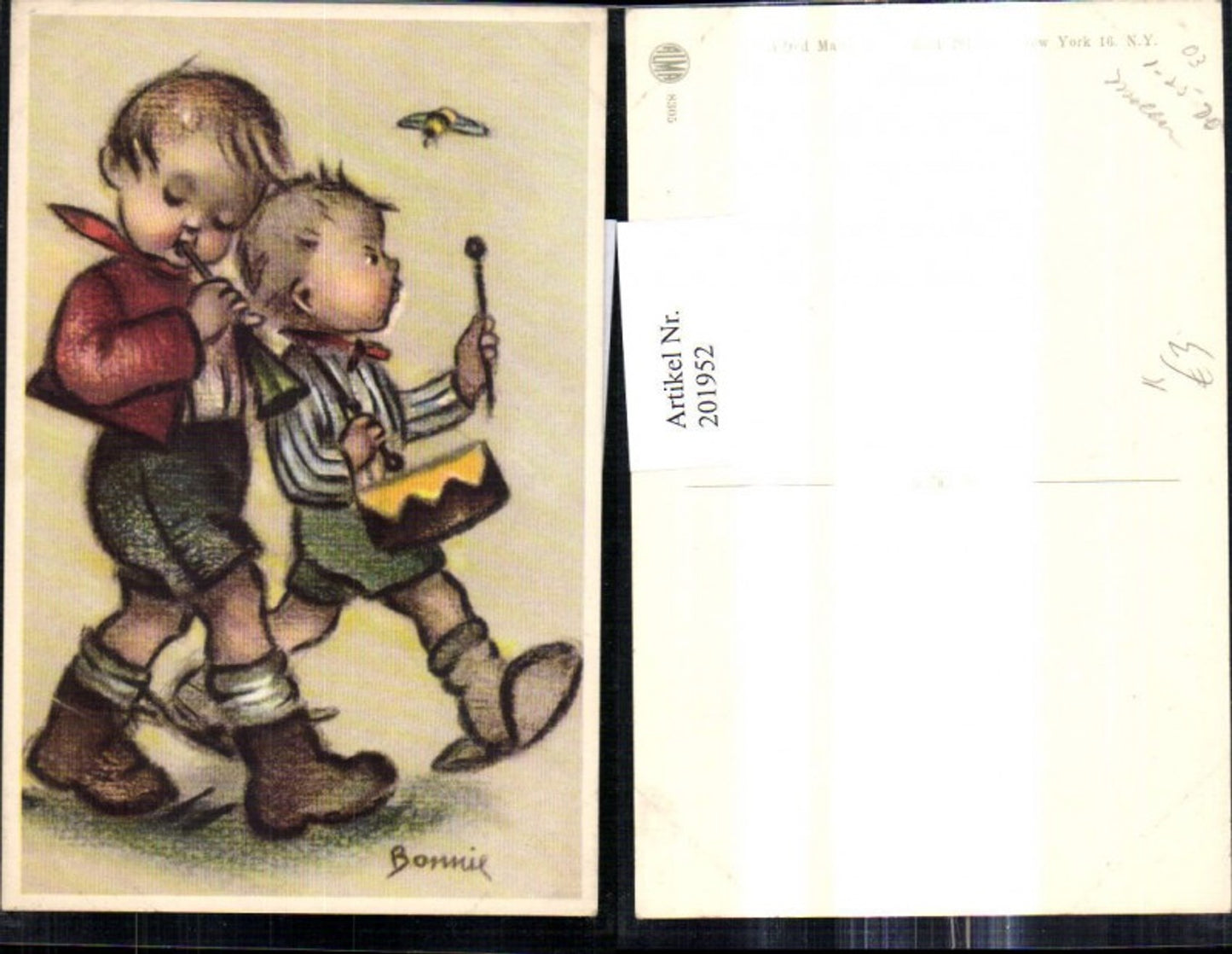201952,Künstler Ak Bonnie Kinder Buben Jungen spielen Flöte Trommel Biene