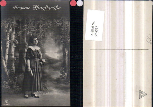 258357, Photo AK Pentecost Woman Dress Book Canvas
