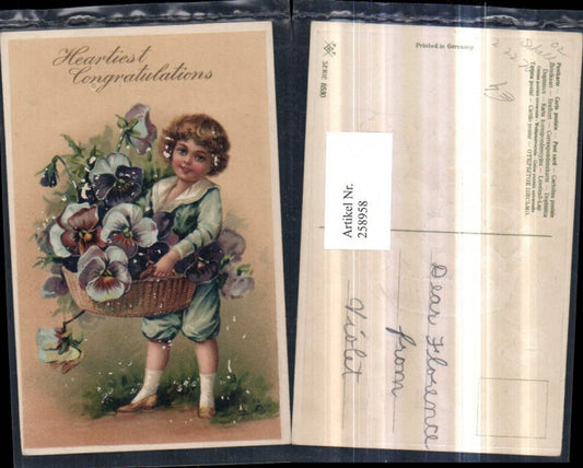 258958,Präge AK Heartiest Congratulations Glückwunsch Junge Bub m. Korb Blumen Stiefmütterchen
