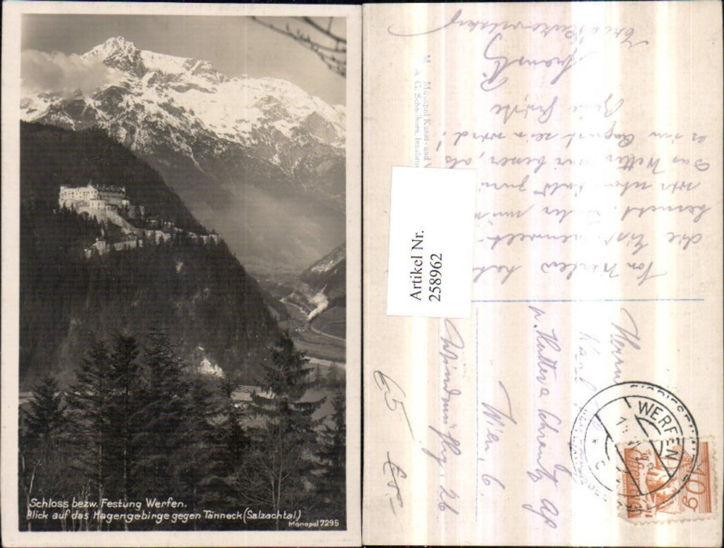 258962,Schloss Festung Werfen Blick auf d. Hagengebirge geg. Tanneck Bergkulisse