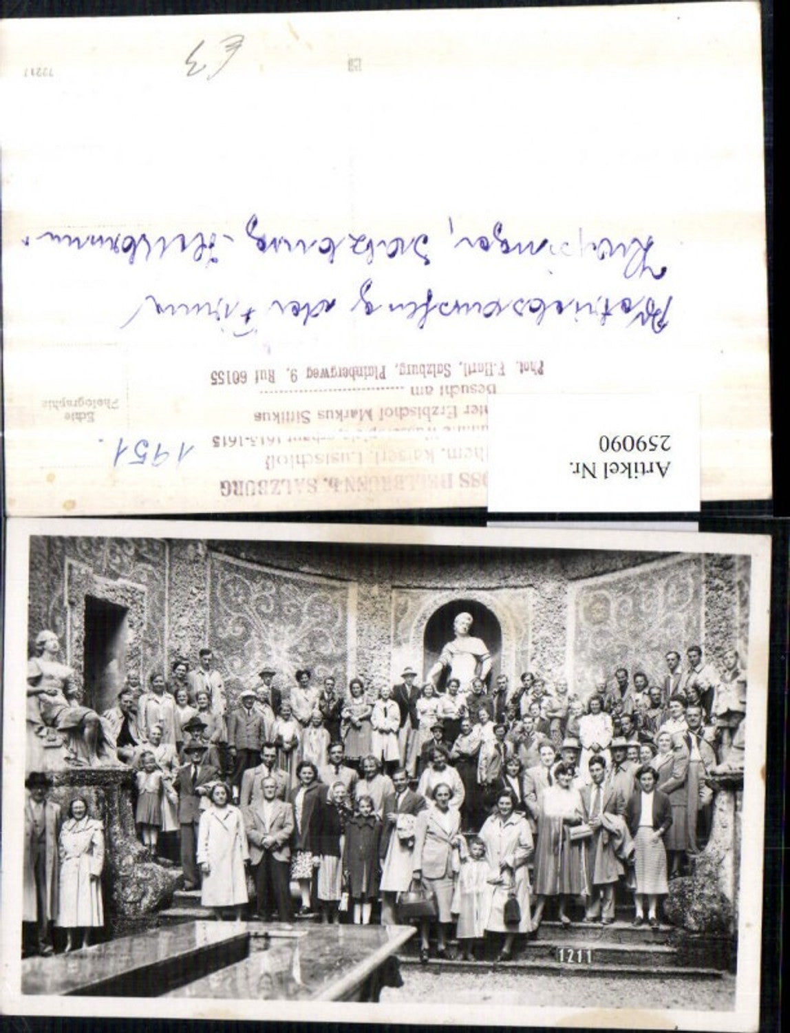 259090,Foto AK Salzburg Schloss Hellbrunn Wasserspiele Personen Gruppenfoto 1951
