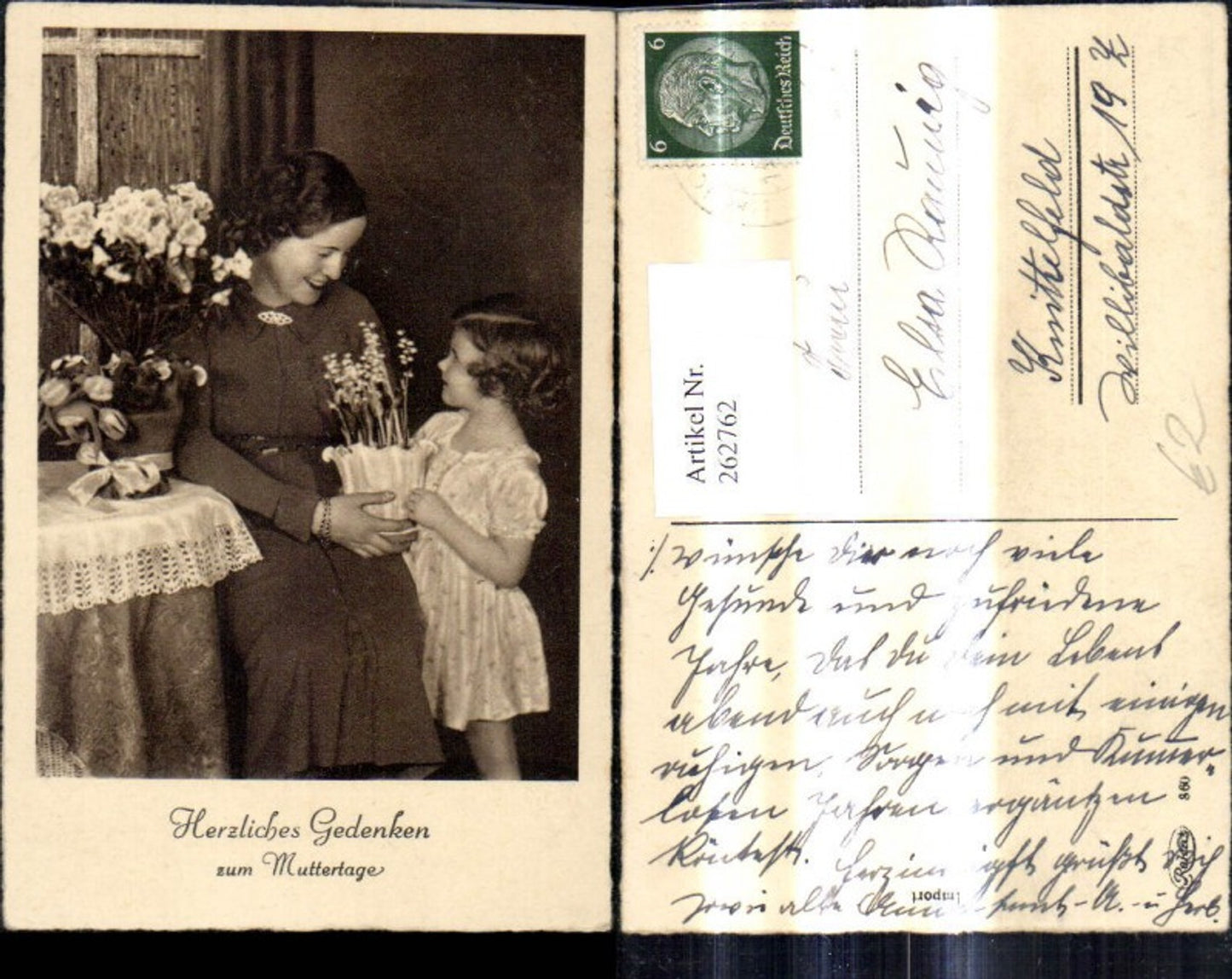 262762,Frau m. Kind Mädchen Blumentopf Blumen Muttertag