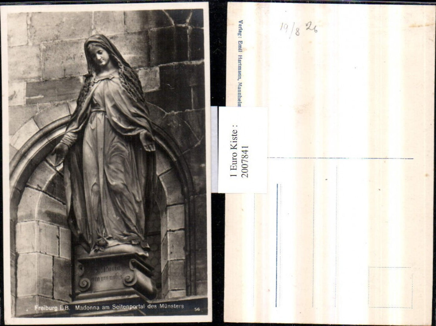 2007841,Freiburg im Breisgau Madonna am Seitenportal des Münsters