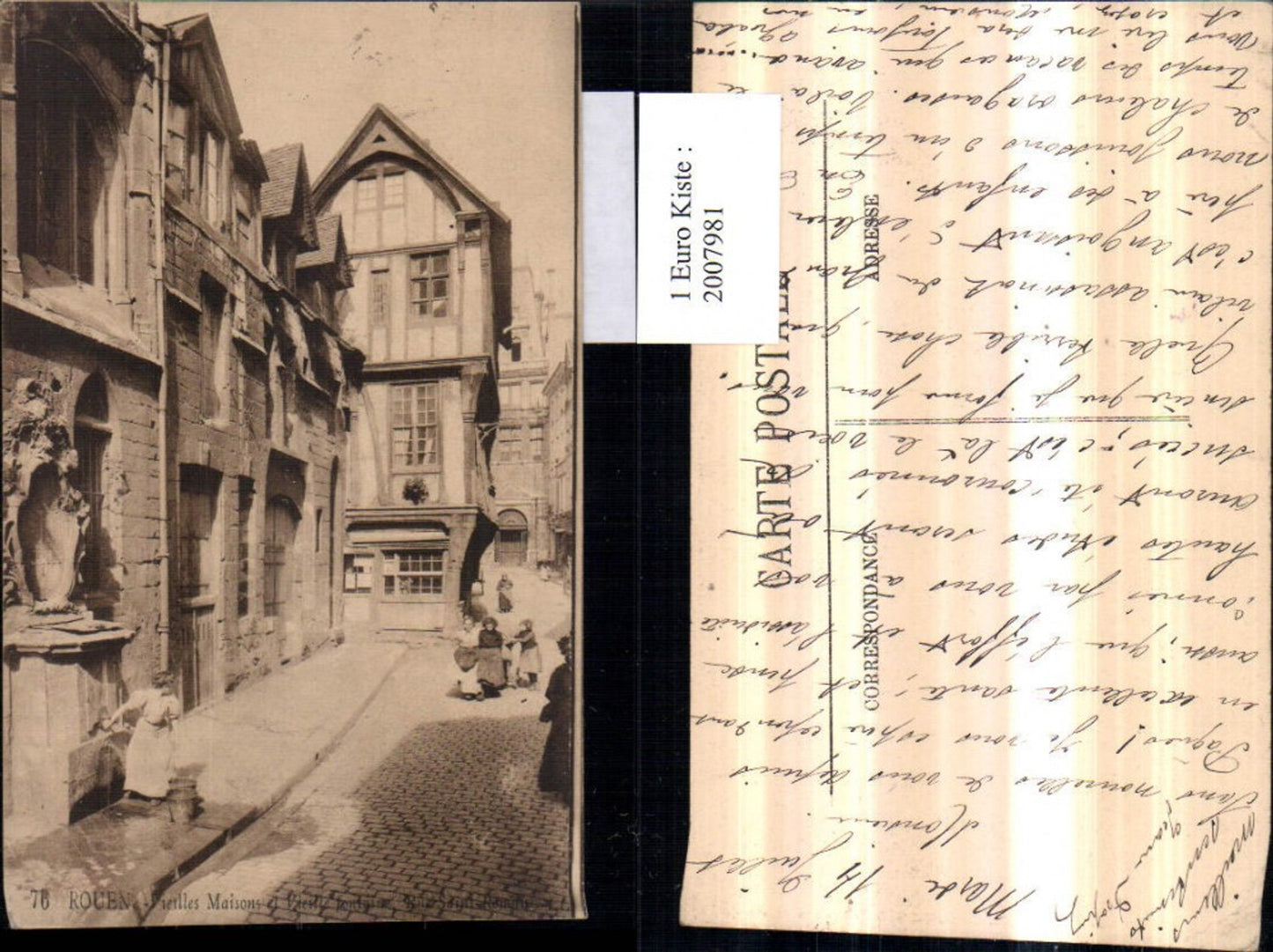 2007981,Rouen Vieilles Maisons et Vieille fontaine Brunnen