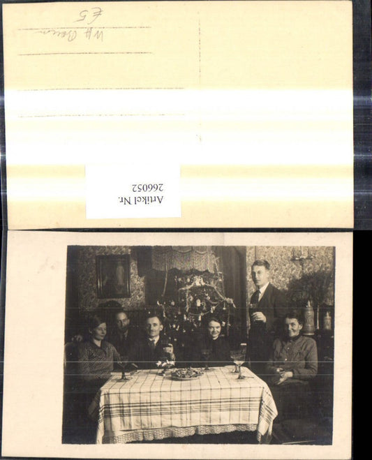 266052, Photo Ak Family b. Christmas tree Christmas tree table cookie plate wine glasses wine Christmas