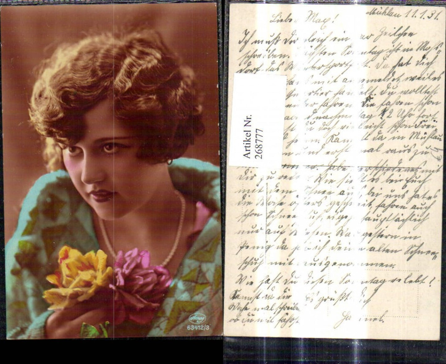 268777,Foto Ak Frau Rosen Blumen Perlenkette Schmuck Portrait