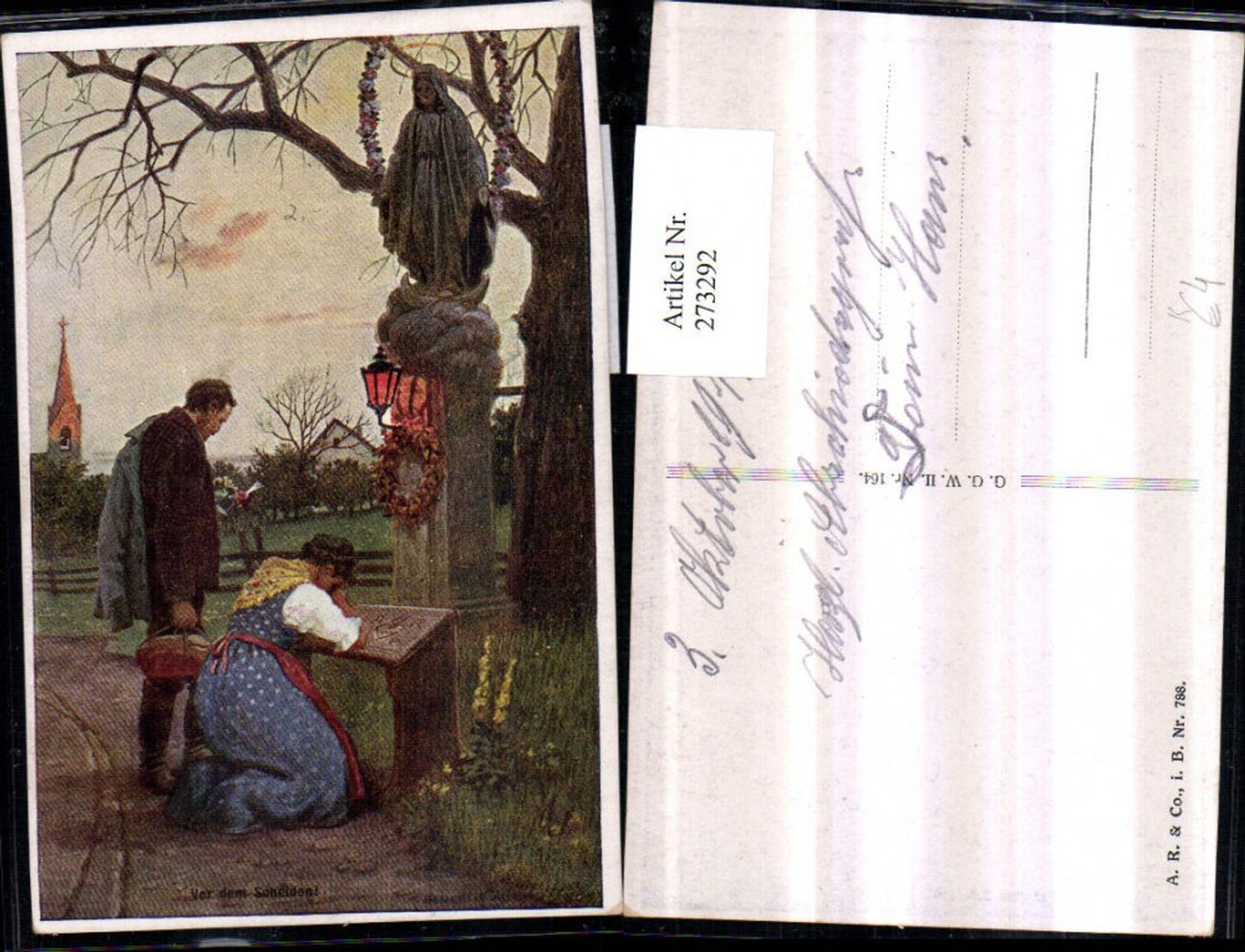 273292,Künstler AK Vor dem Schneiden Mann u. Frau b. Beten Mariensäule Laterne Kirchenturm
