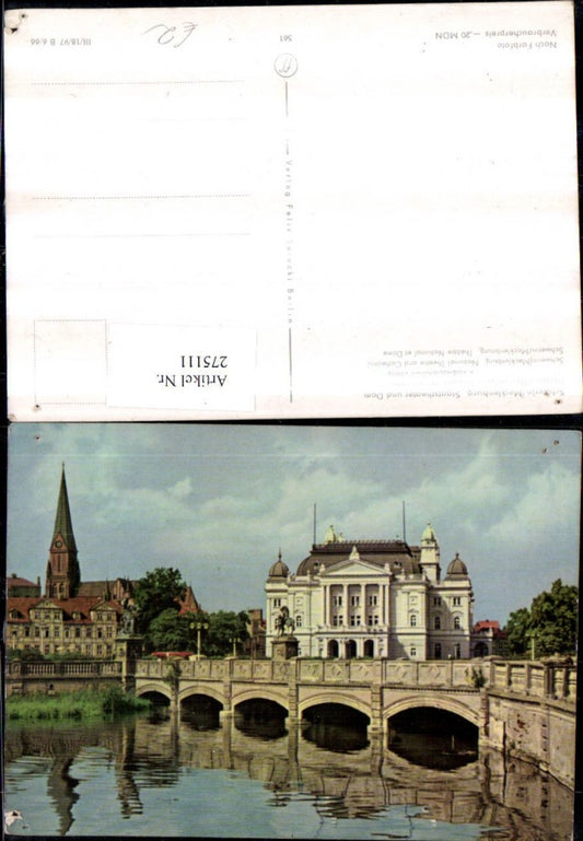 275111,Schwerin Staatstheater Theater u. Dom Kirche Brücke