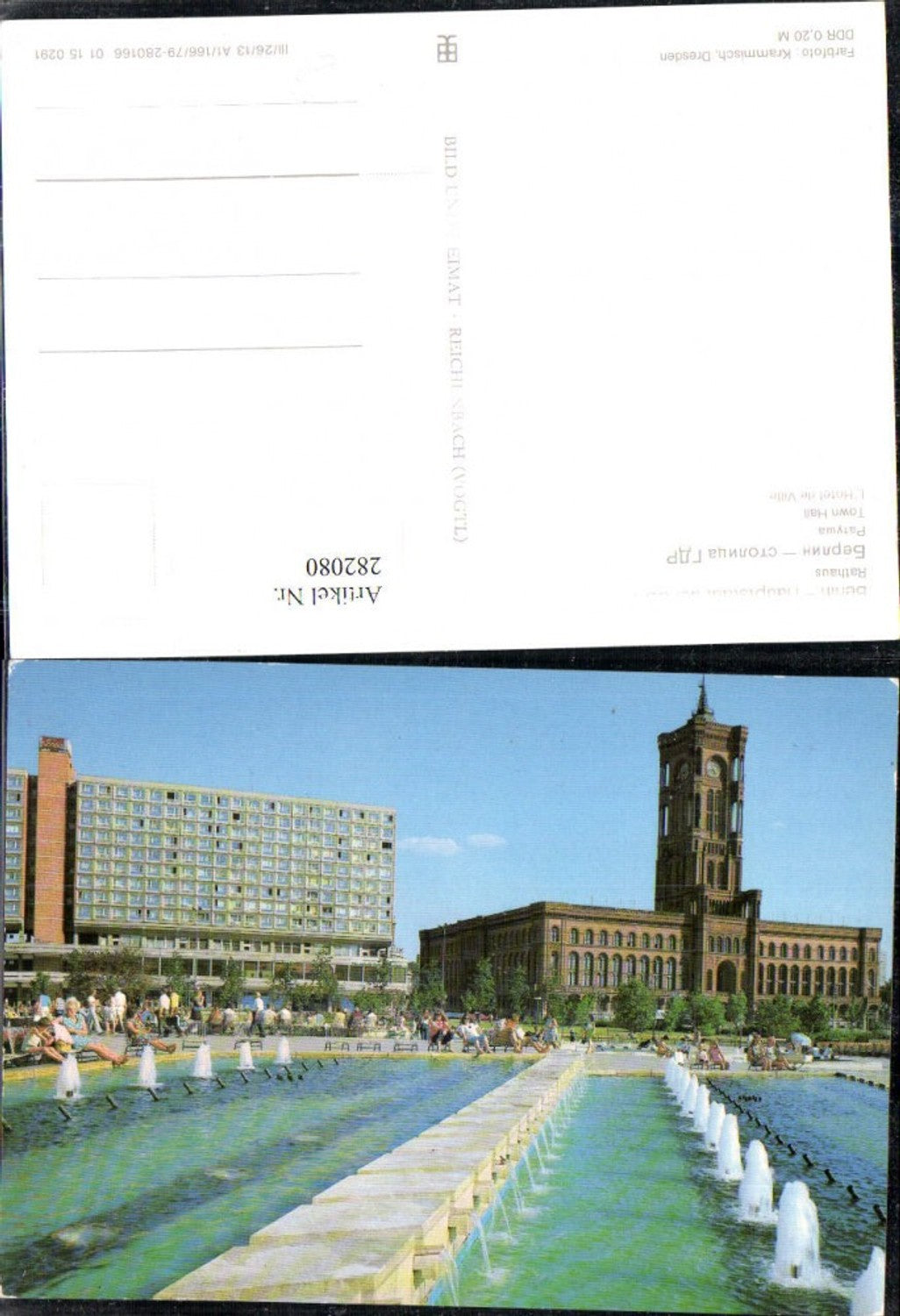 282080,Berlin Rathaus Springbrunnen