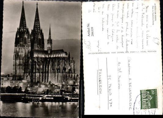 286339,Köln am Rhein Dom in Festbeleuchtung Dampfer