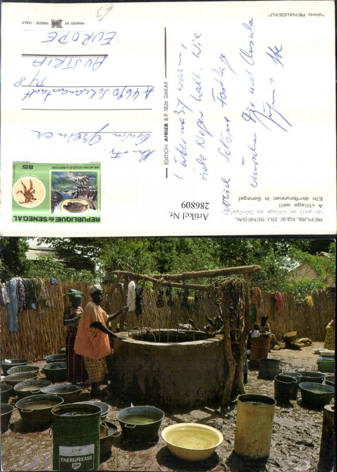 286809,Senegal Un puit de village au Senegal Dorfbrunnen Brunnen Eimer Volkstypen