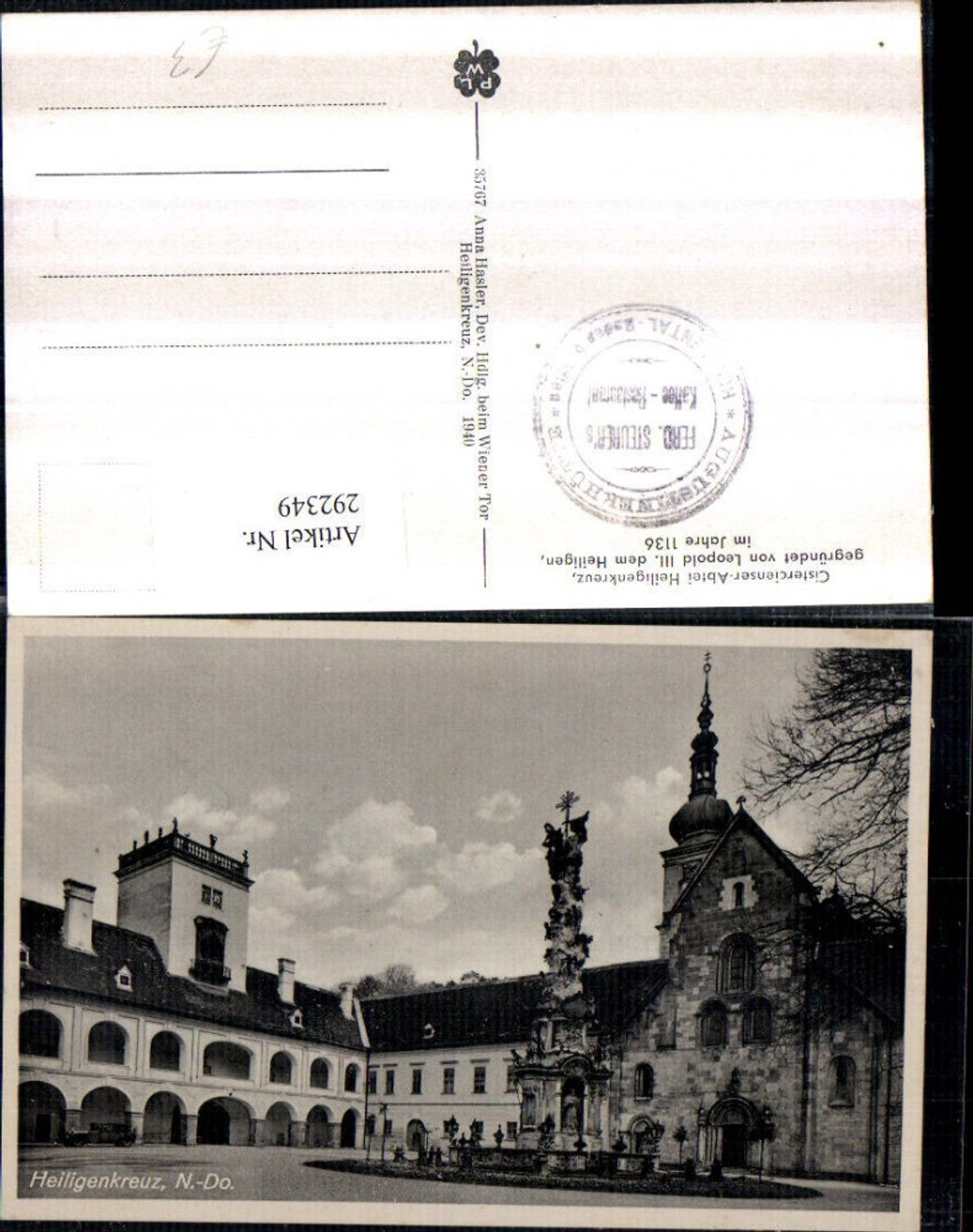 292349,Zisterzienser-Abtei Heiligenkreuz Arkaden Pestsäule Kirche