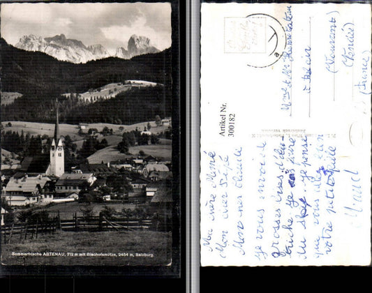 300182,Abtenau Teilansicht Kirche m. Bischofsmütze Bergkulisse