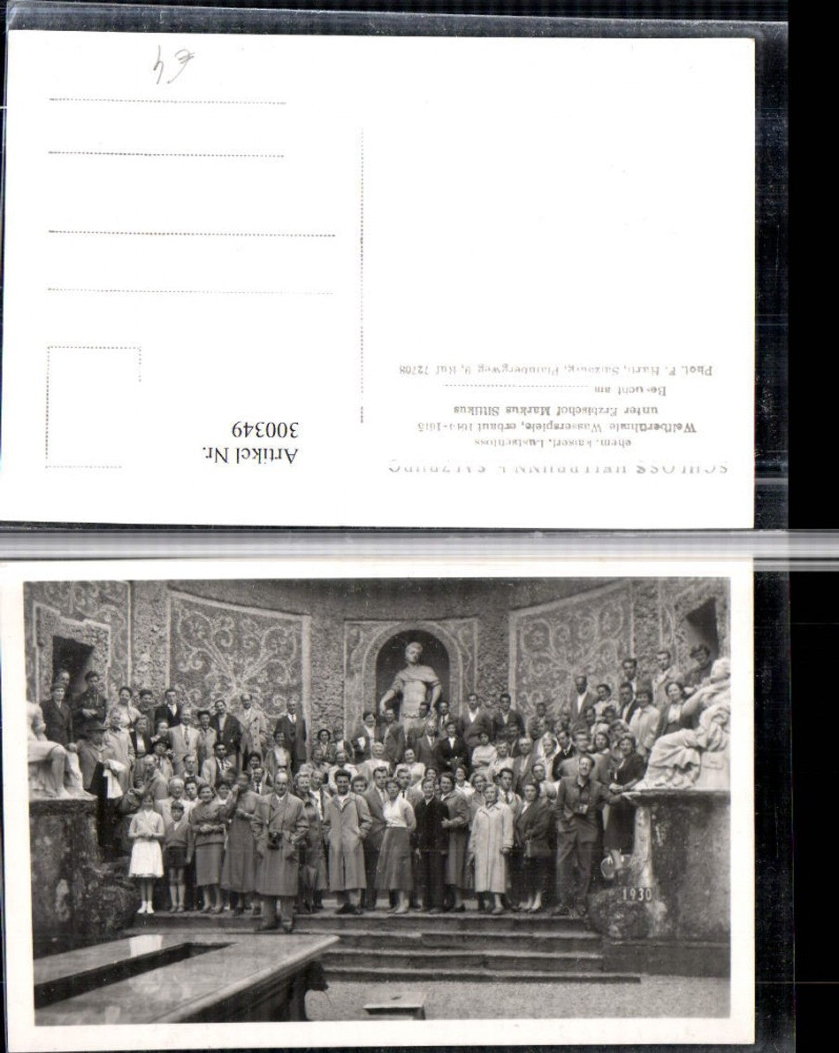 300349,Schloss Hellbrunn b. Salzburg Wasserspiele Personen Gruppenbild