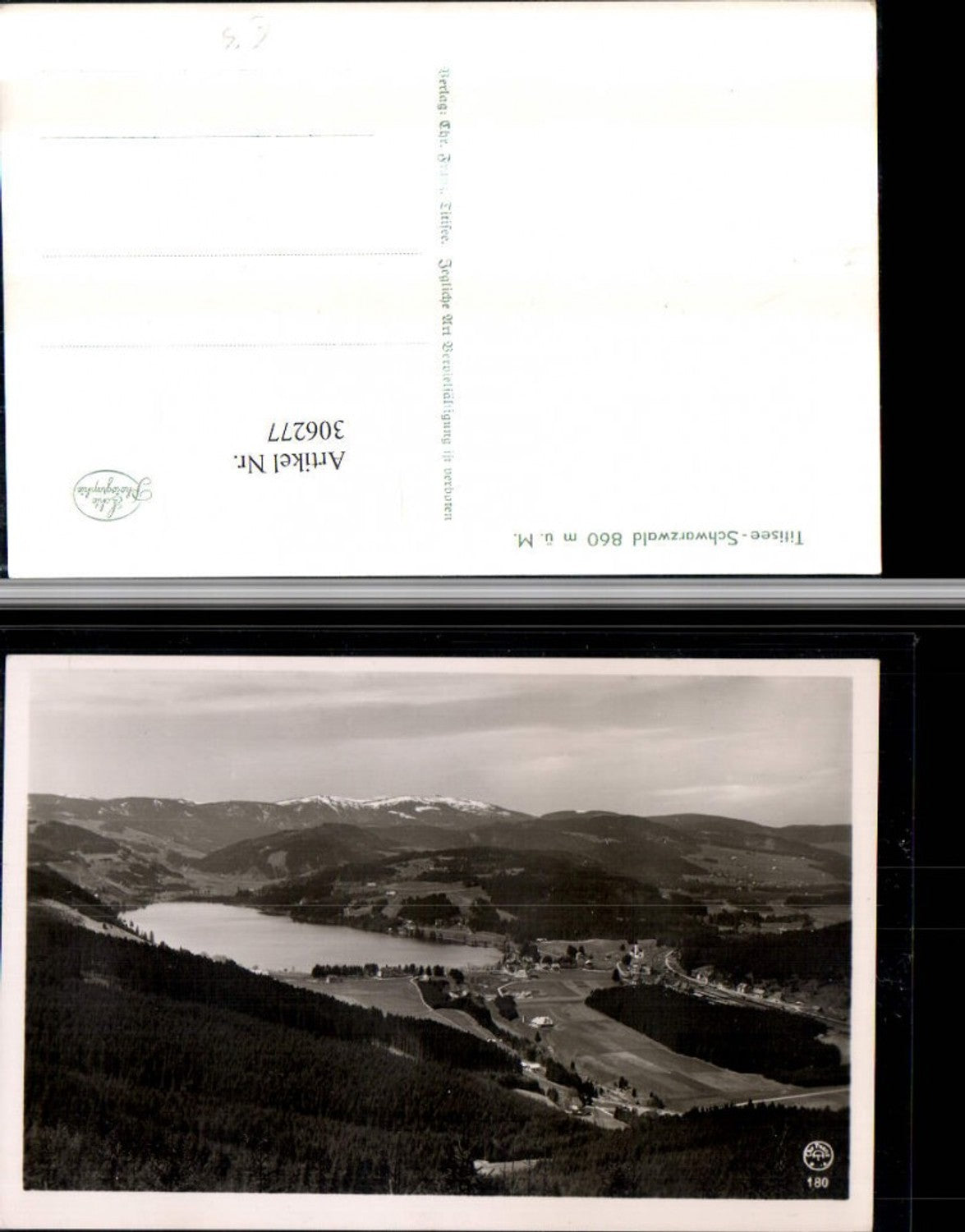 306277,Titisee im Schwarzwald Totale Bergkulisse