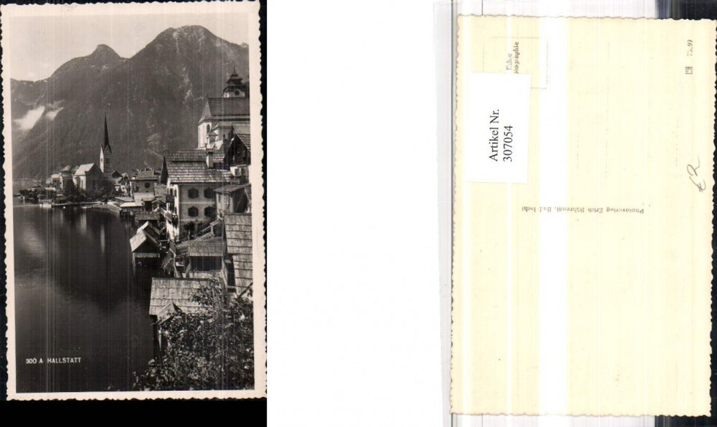 307054,Hallstatt Teilansicht Kirche Bergkulisse