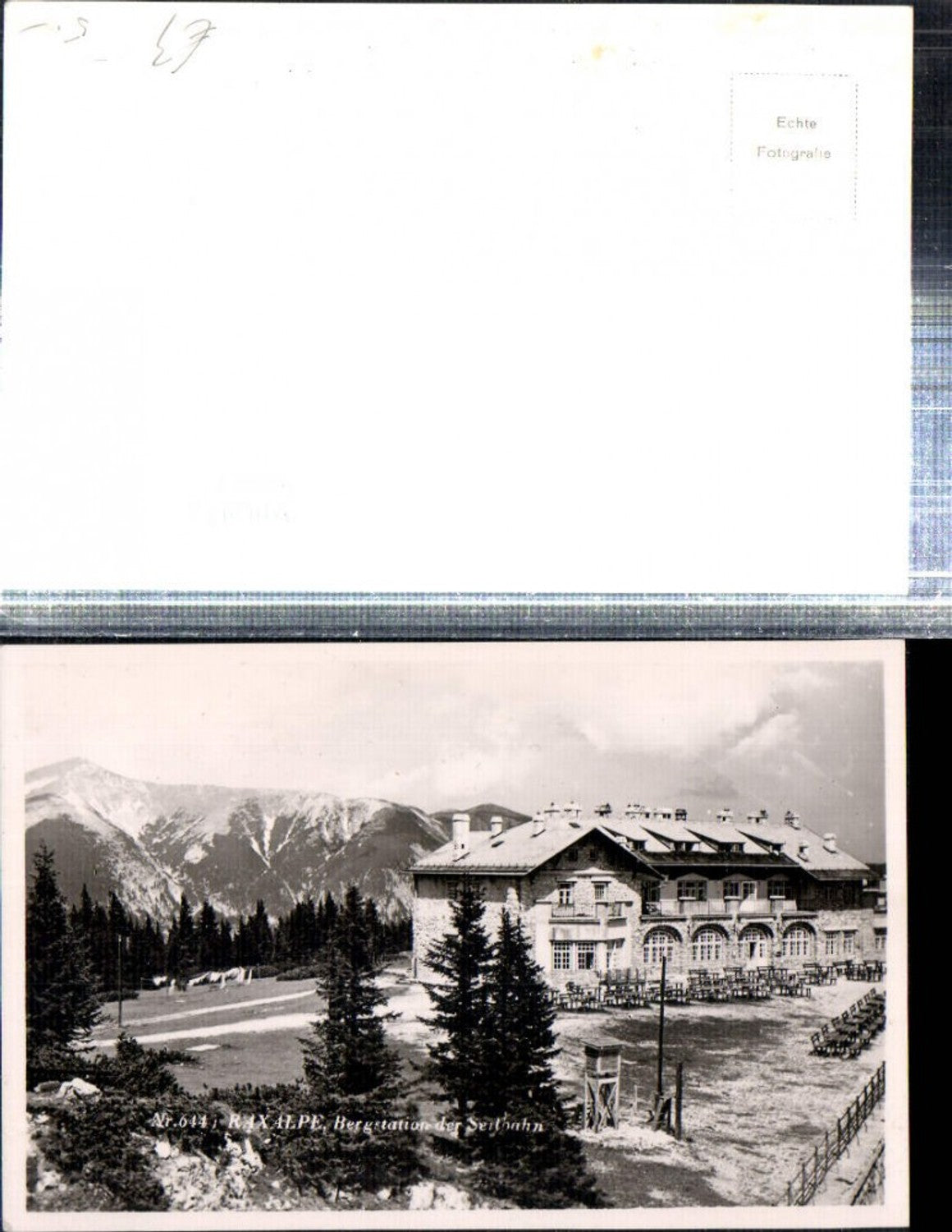 309094,Raxalpe Bergstation der Seilbahn b. Reichenau Bergkulisse