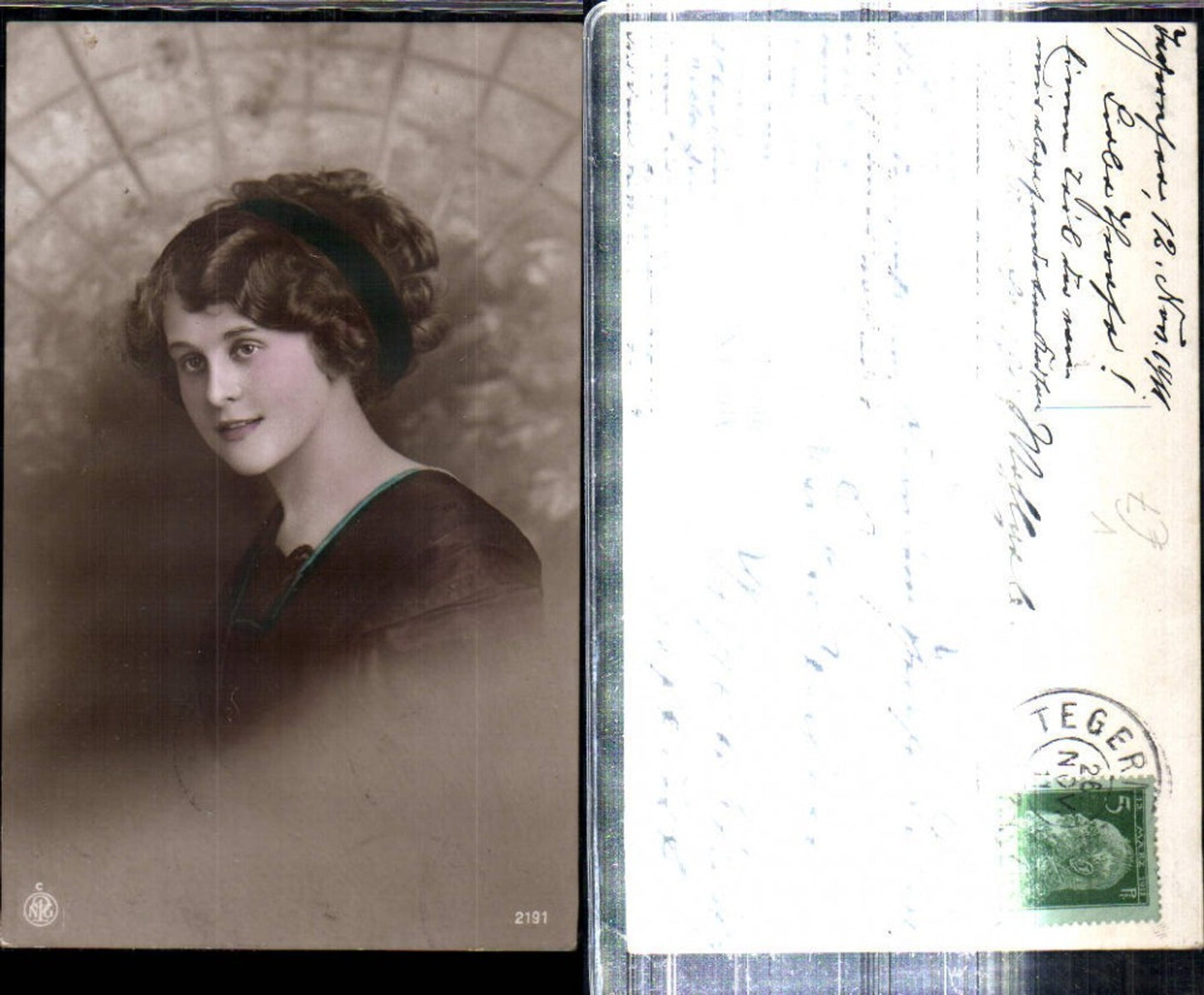 309261,Frau Mädchen m. Haarbad Portrait pub NPG 2191