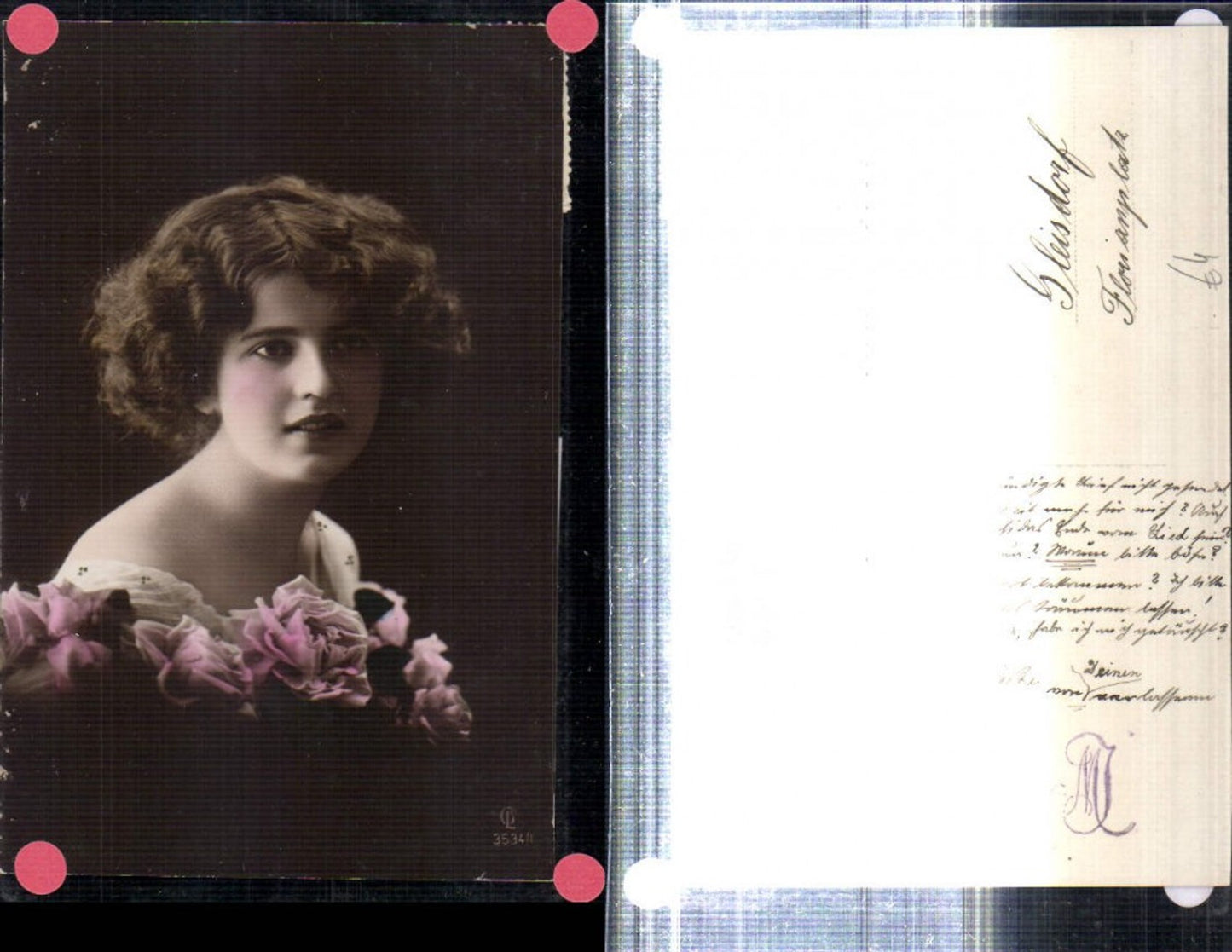 309273,Frau m. Rosenstola Rosen Portrait