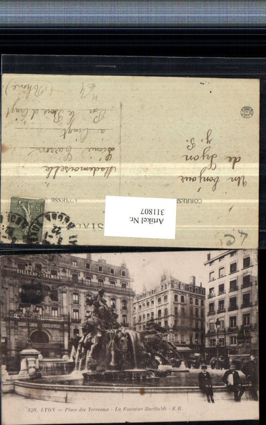 311807,Lyon Place des Terreaux La Fontaine Bartholdi Brunnen
