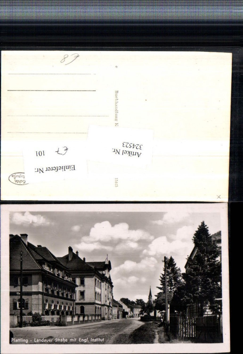 324523,Plattling Landauer Straße m. Engl. Institut Straßenansicht