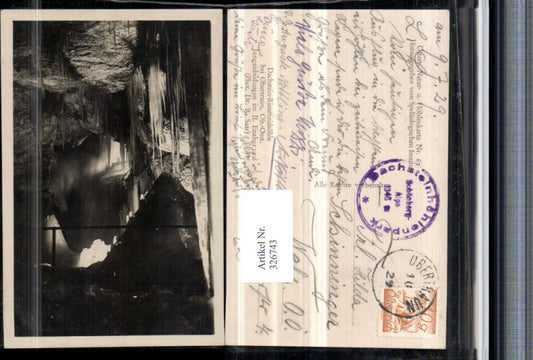 326743,Dachstein-Rieseneishöhle b. Obertraun Jungeisbildung im Eisabgrund