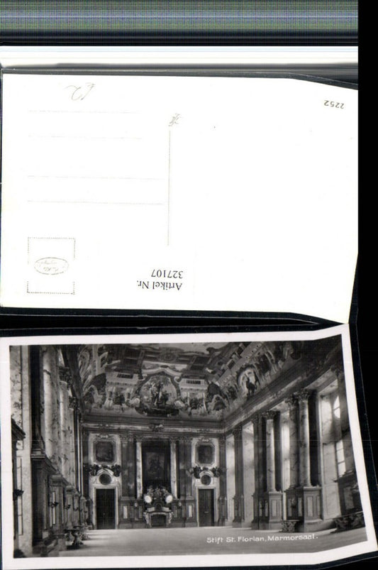 327107,Stift St. Florian Marmorsaal Innenansicht
