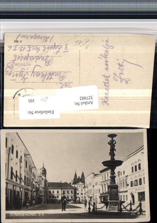 327482,Schwanenstadt Hauptplatz Straßenansicht Brunnen Geschäfte