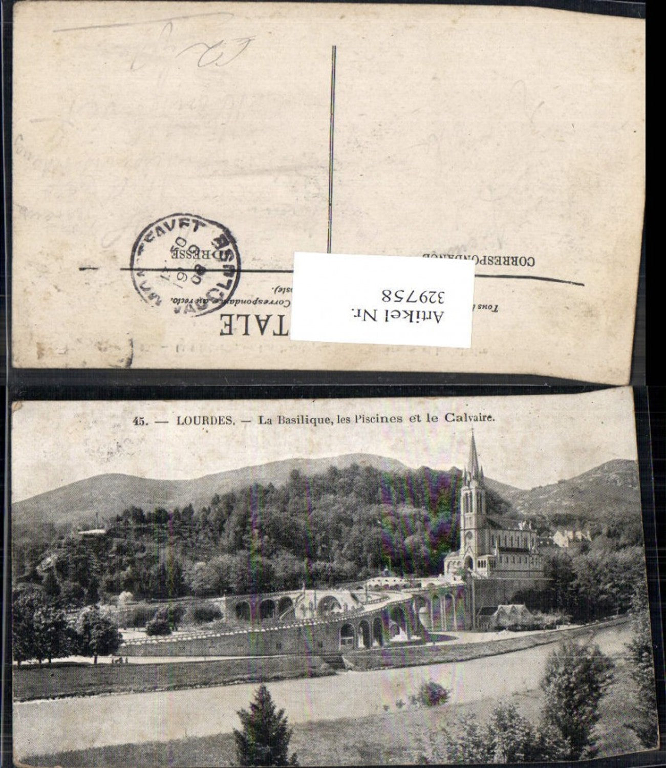 329758,Lourdes La Basilique les Piscines et le Calvaire Kirche Basilika