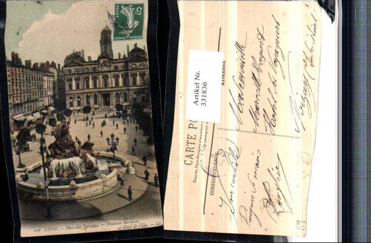 331836,Rhone-Alpes Rhone Lyon Place des Terreaux Fontaine Bartholdi et Hotel de Ville Rathaus