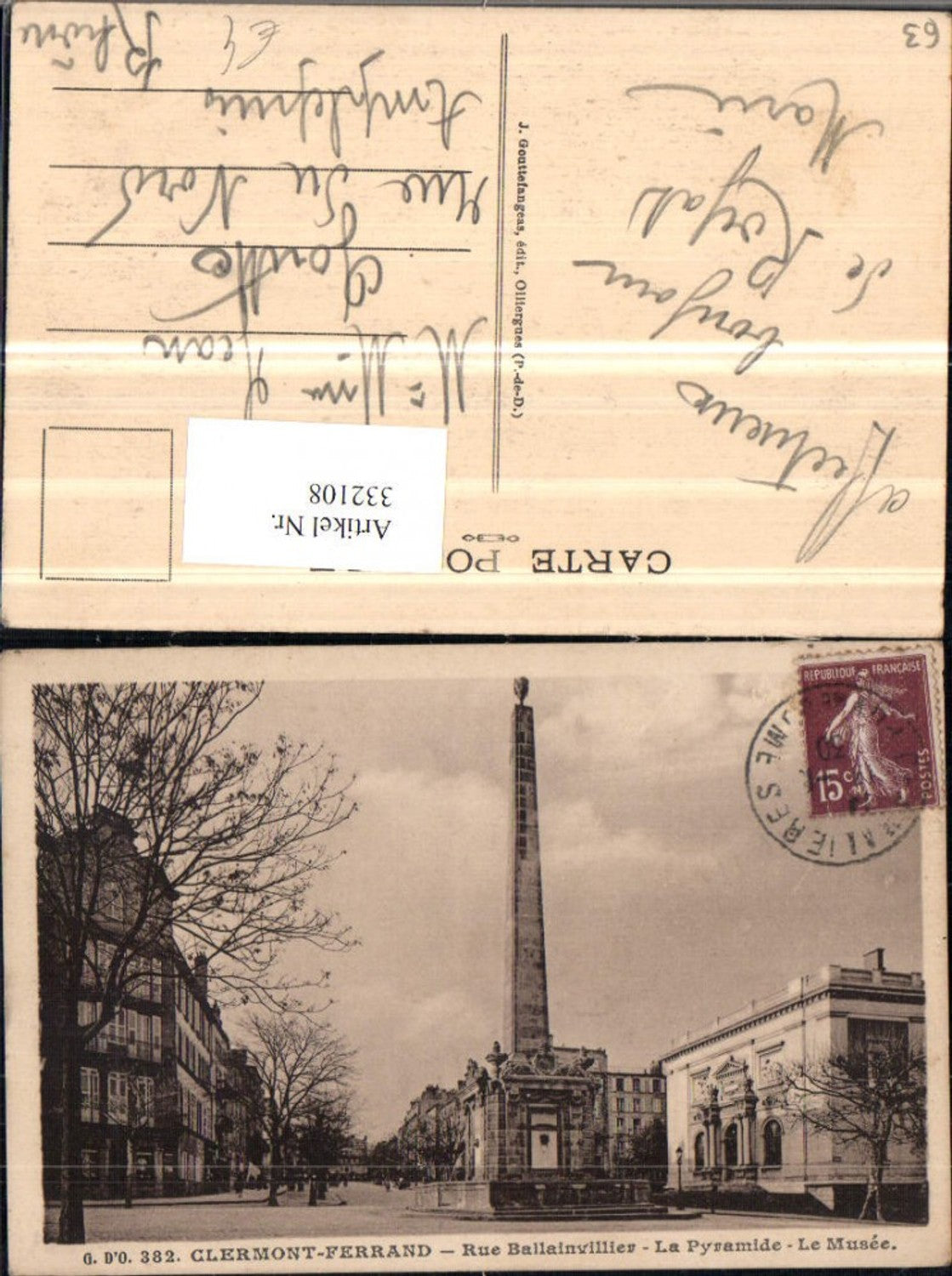 332108,Auvergne Puy-de-Dome Clermont-Ferrand Rue Ballainvillier La Pyramide Le Musee Säule
