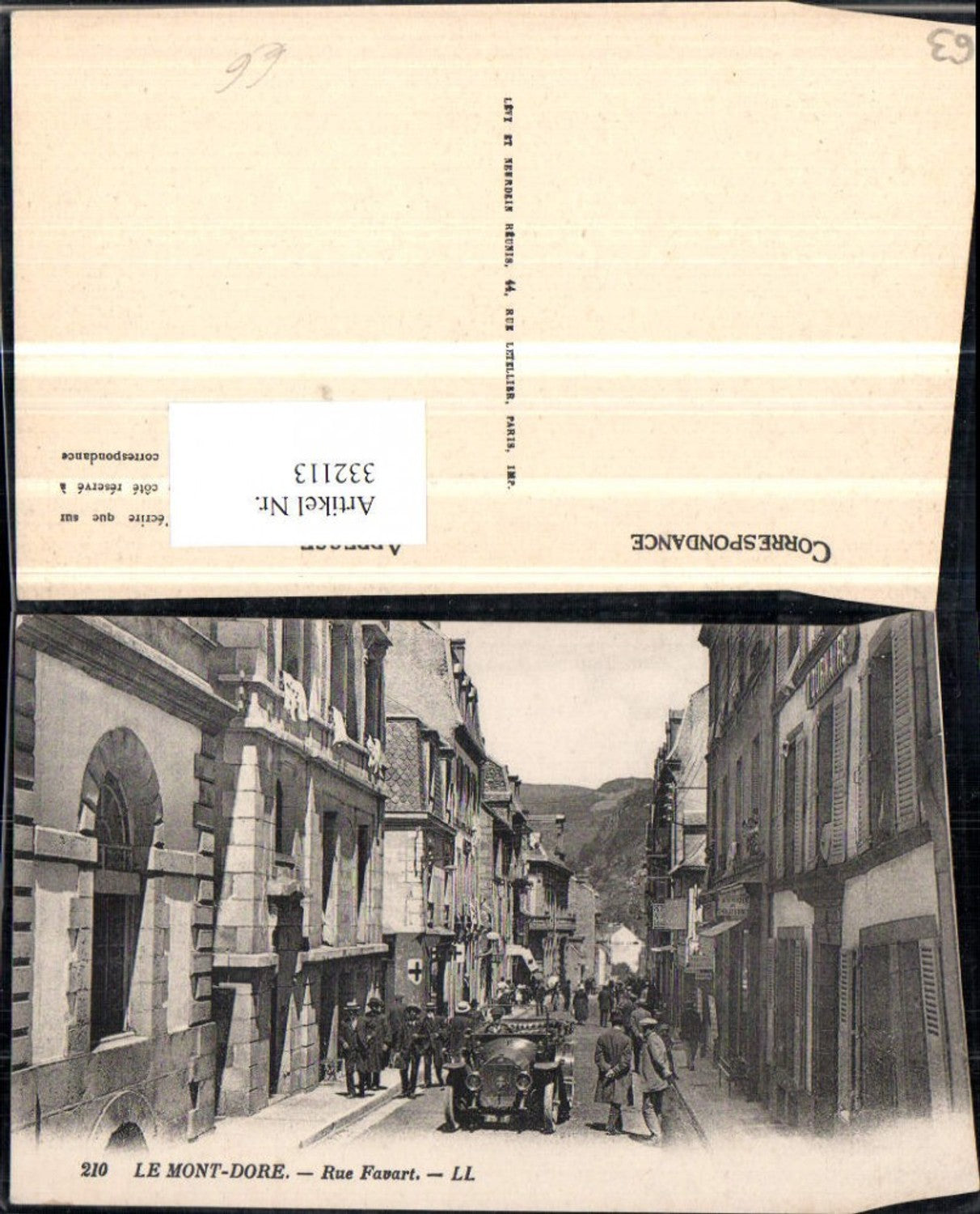 332113,Auvergne Puy-de-Dome Le Mont-Dore Rue Favart Straßenansicht Auto Oldtimer