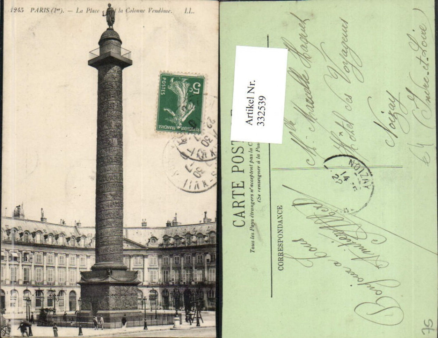 332539,Ile-de-France Paris La Place et la Colonne Vendome Säule