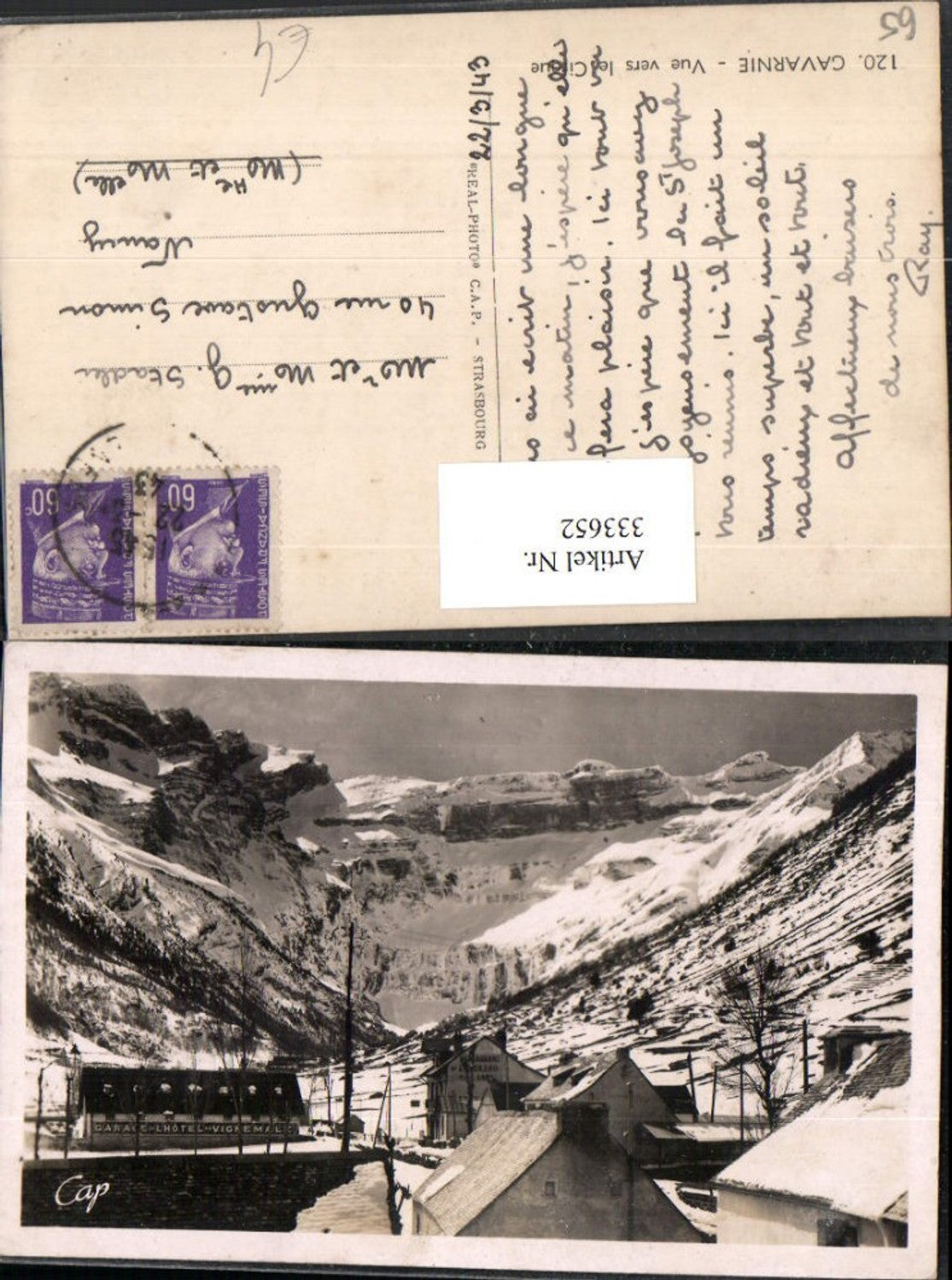 333652,Midi-Pyrenees Hautes-Pyrenees Gavarnie Vue vers le Cirque Hotel Bergkulisse Winterbild