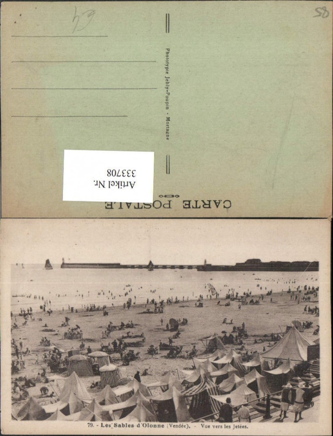 333708,Pays de la Loire Vendee Les Sables-d'Olonne Vue vers les Jetees Beach Beach life