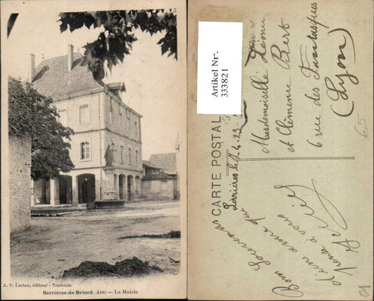 333821,Rhone-Alpes Ain Serrieres-de-Briord La Mairie Rathaus Brunnen