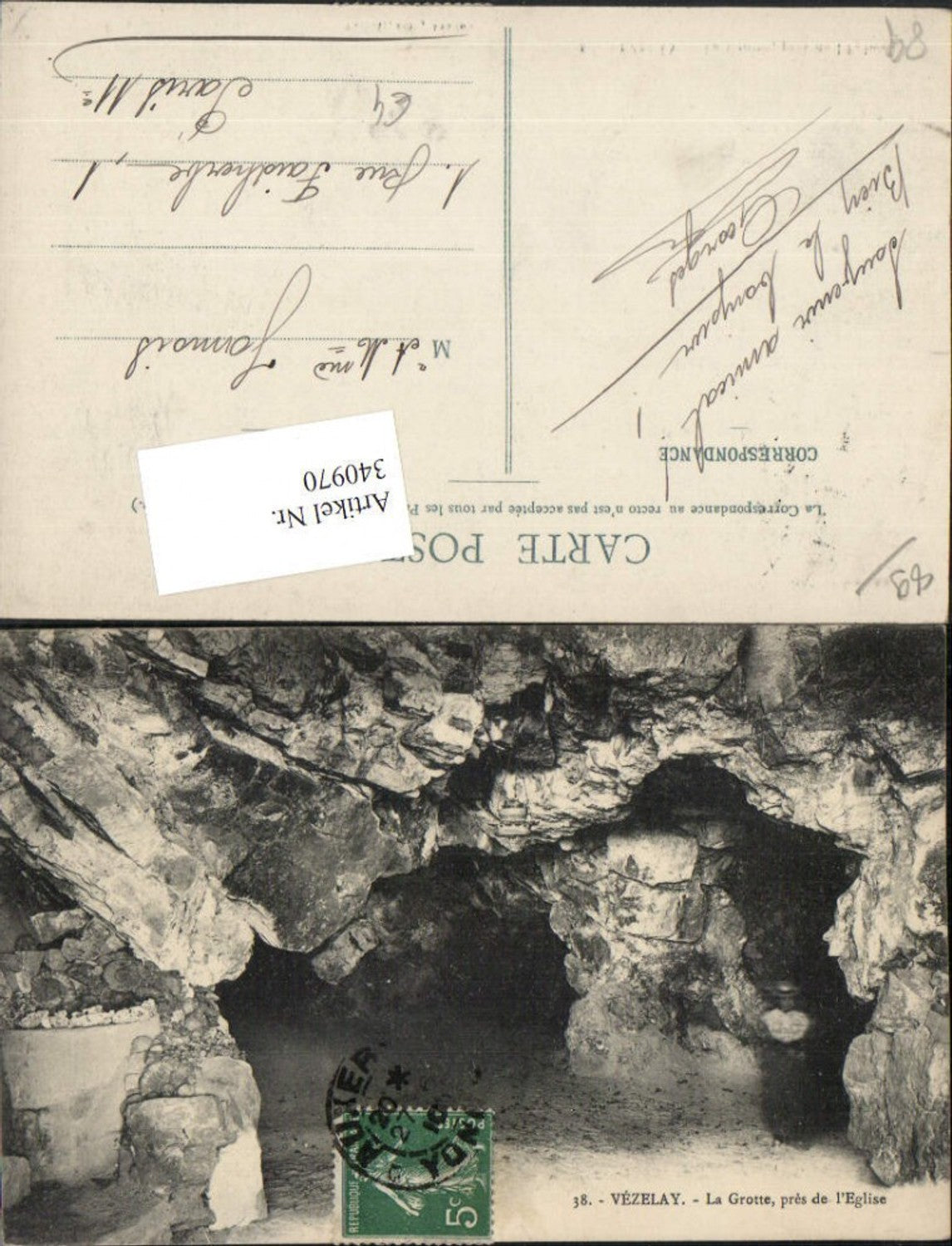 340970,Burgund Yonne Vezelay La Grotte pres de l'Eglise