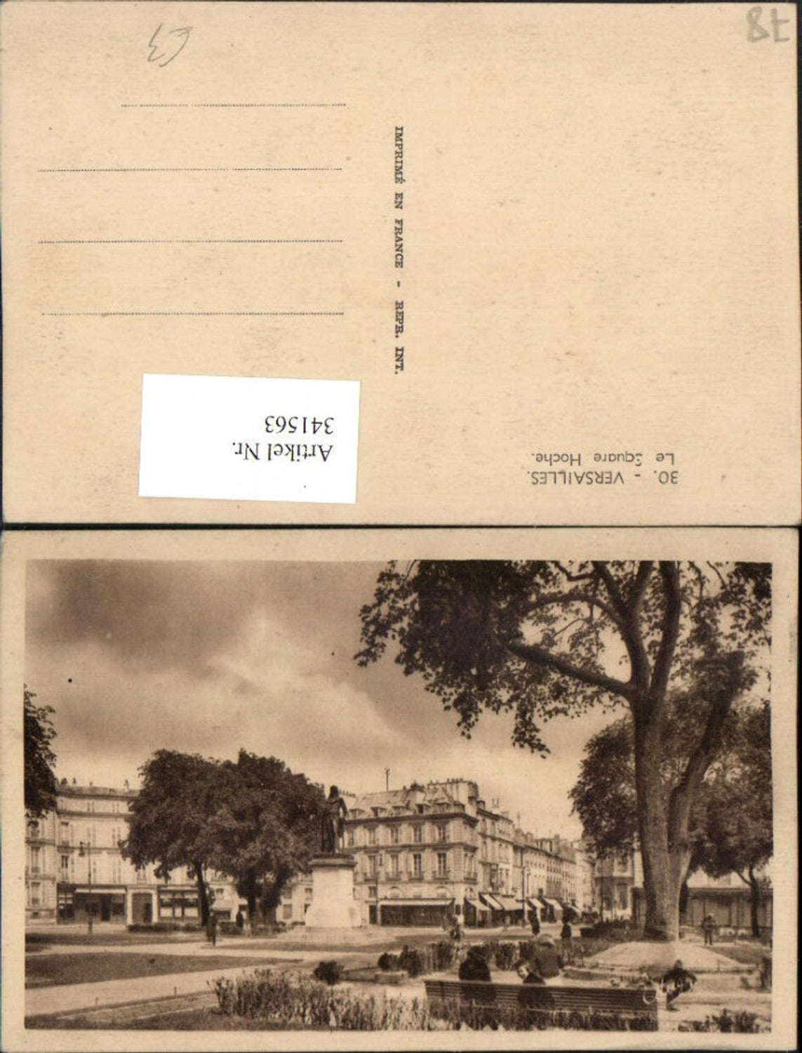 341563,Ile-de-France Yvelines Versailles Le Square Hoche Denkmal