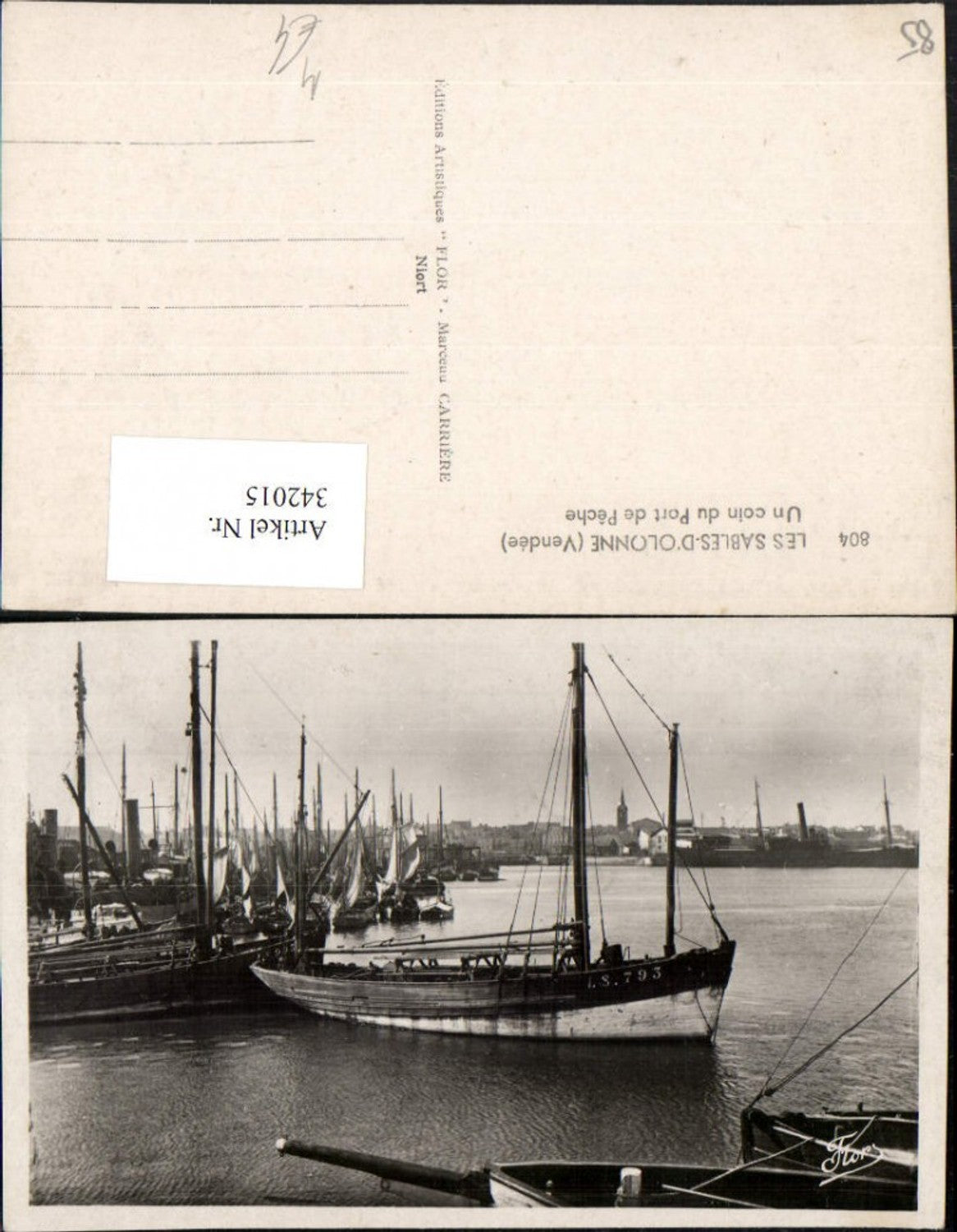 342015,Pays de la Loire Vendee Les Sables-d'Olonne Un coin du Port de Peche Hafen Segelboote