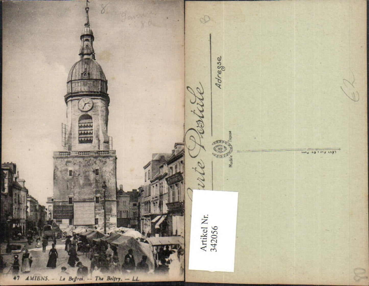 342056,Picardie Somme Amiens Le Beffroi Turm Markt