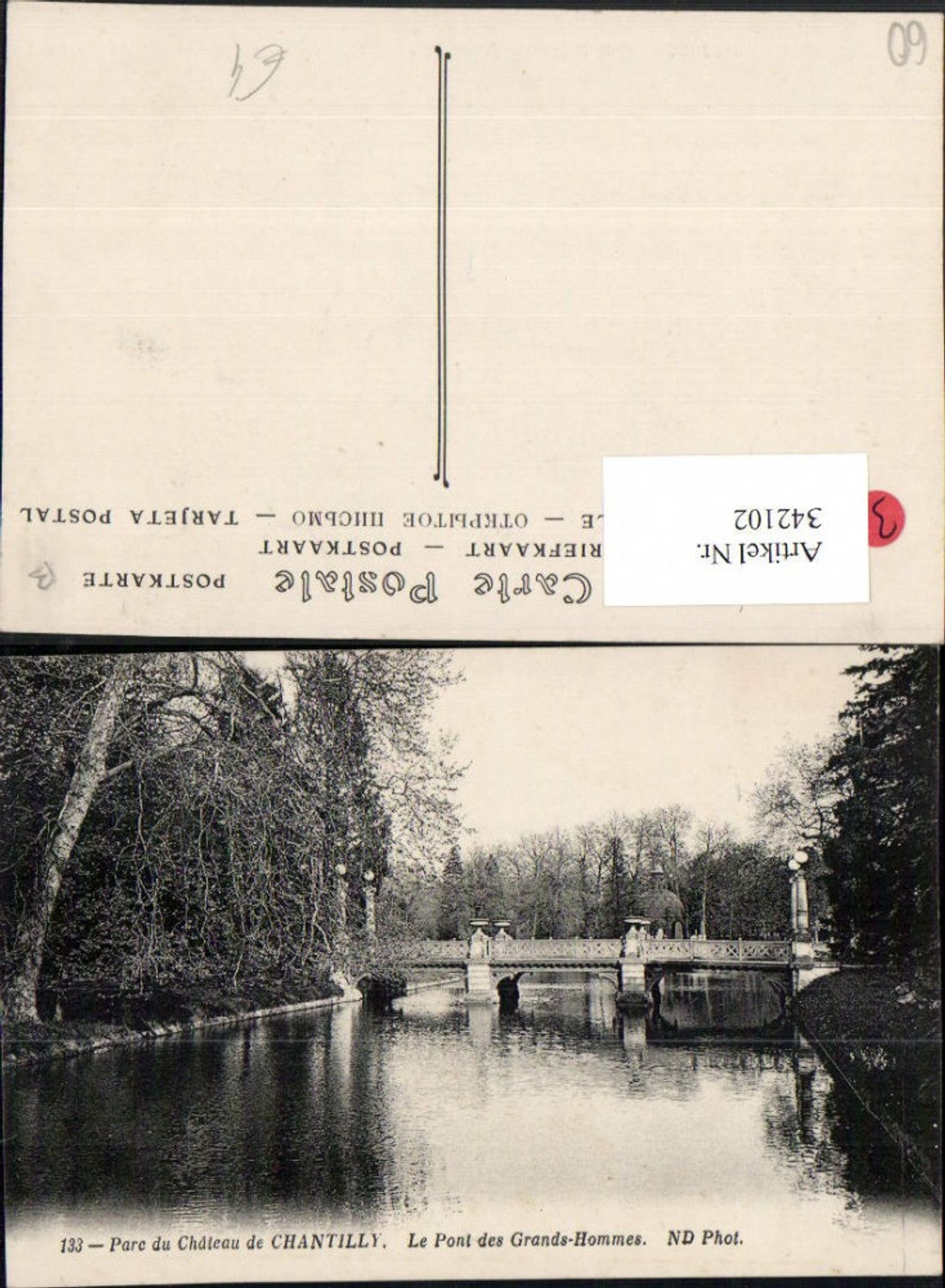 342102,Picardie Oise Parc du Chateau de Chantilly Pont des Grands-Hommes Schlosspark Brücke