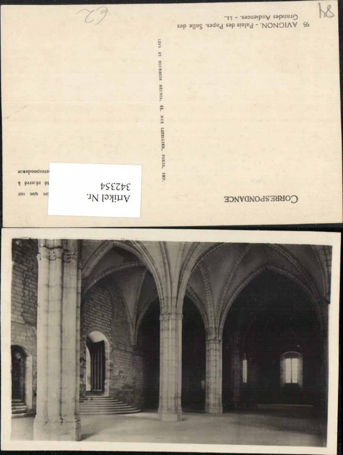 342354,Provence-Alpes-Cote-Azur Vaucluse Avignon Palais des Papes Salle Grandes Audiences