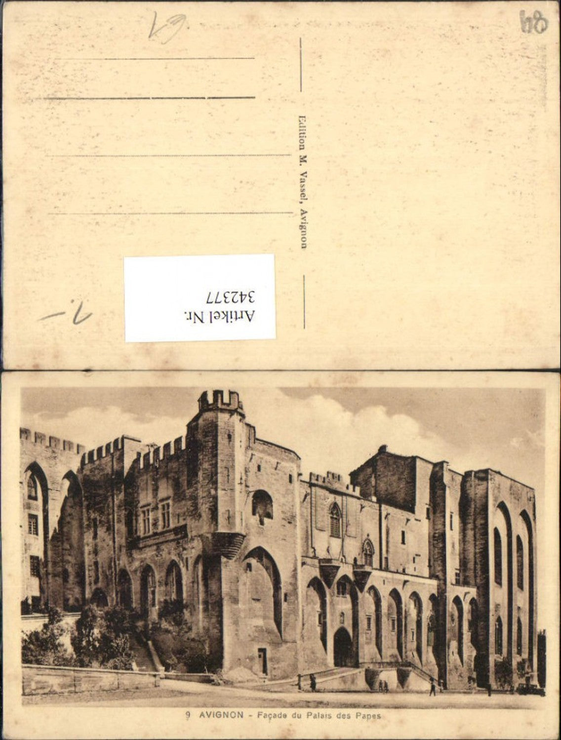 342377,Provence-Alpes-Cote-Azur Vaucluse Avignon Facade du Palais des Papes