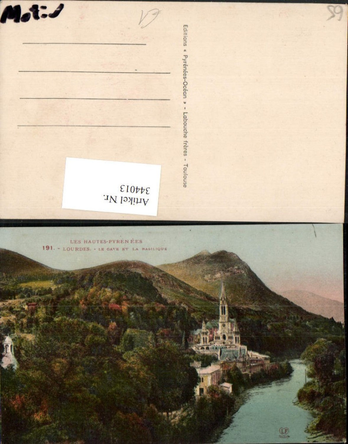 344013,Midi-Pyrenees Hautes-Pyrenees Lourdes Le Gave et la Basilique Kirche